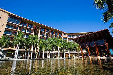 VR新游《时间混乱：时空交替》演示 今夏发售